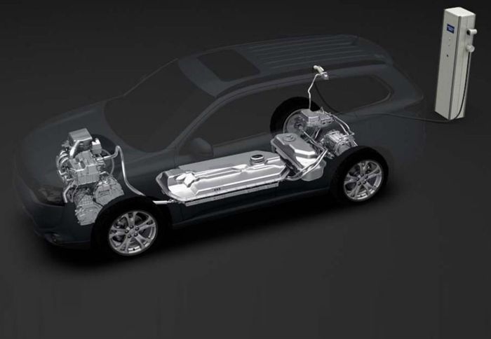 Το Outlander PHEV θα ξεκινήσει τις πωλήσεις του στην Ιαπωνία στις αρχές του επόμενου χρόνου.
