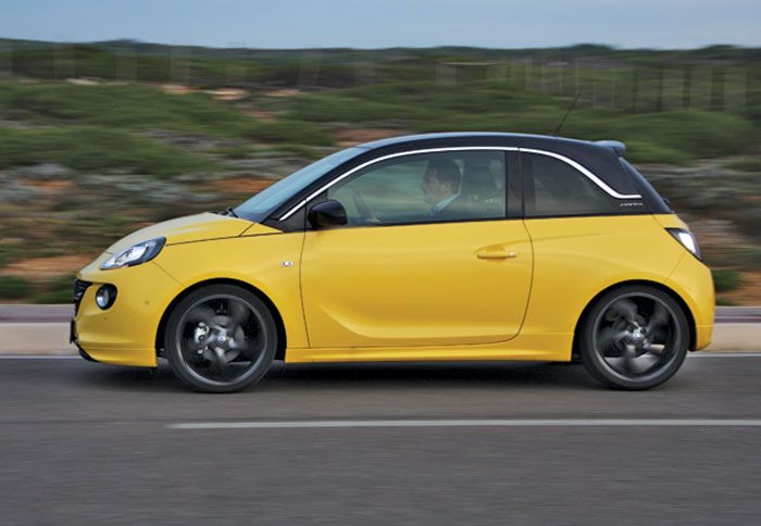 Χωρίς ρετρό διαθέσεις, το Opel Adam στοχεύει στο μοντέρνο lifestyle