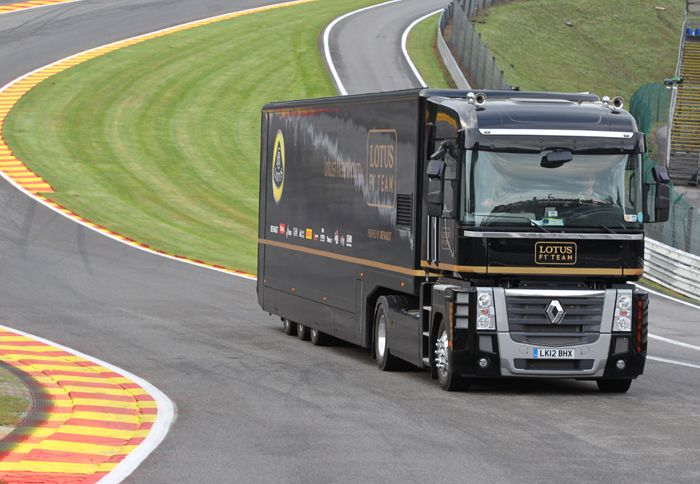 … της Formula 1, καθώς θα κληθούν μεταξύ άλλων να μεταφέρουν τα μονοθέσια, τους κινητήρες και άλλα μηχανικά μέρη εταιρειών όπως η Red Bull Racin