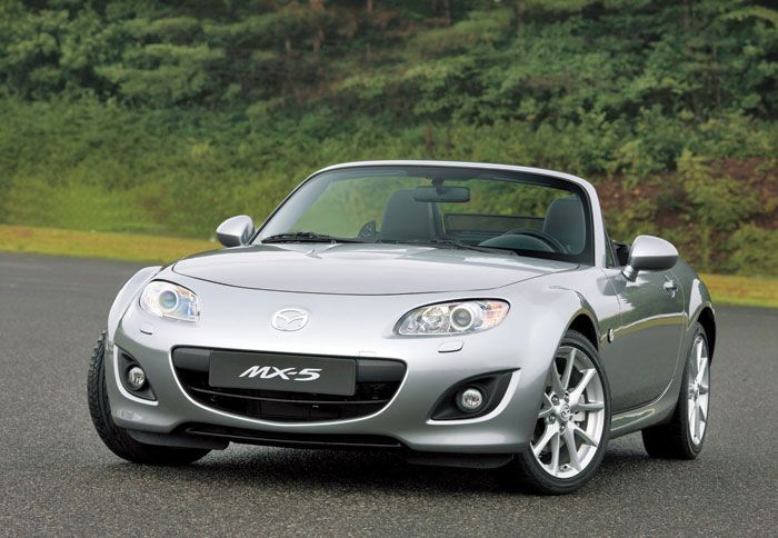 Στο επόμενο Mazda MX-5 (φωτό η τωρινή γενιά) θα βασίζεται το νέο μοντέλο, παιδί της συνεργασίας Alfa Romeo – Mazda.