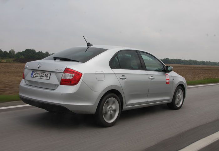 Το Rapid είναι το πρώτο Skoda που διαθέτει όλα ανεξαιρέτως τα χαρακτηριστικά του καινούργιου design της μάρκας.