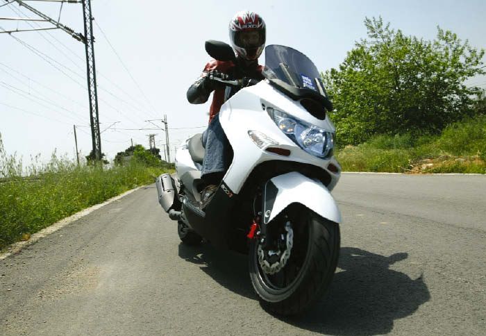 Kymco Xciting 300Ri
