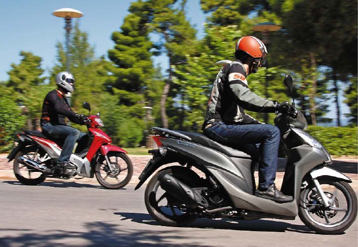 Πρόκειται για δύο αστικά εργαλεία που κάνουν, πάνω-κάτω, την ίδια δουλειά και απευθύνονται σε παρόμοιο κοινό.
