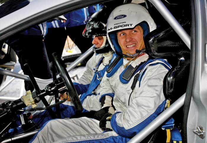 Ο Π. Σόλμπεργκ, Παγκόσμιος Πρωταθλητής 2003 με τη Subaru, επιστρέφει σε εργοστασιακό μπάκετ της Ford, από όπου ξεκίνησε την καριέρα του το 1999.