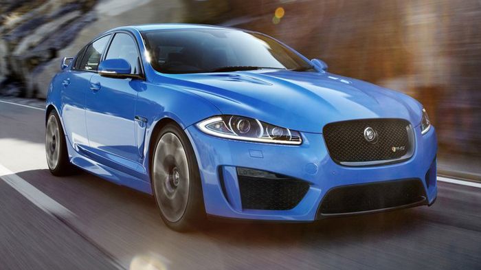 H νέα XFR-S εντάσσεται μαζί με την XKR-S στη σειρά των υπεραυτοκινήτων της Jaguar, μιας και είναι σε θέση να αγγίζουν (με κόφτη) ταχύτητες, όπως τα 30