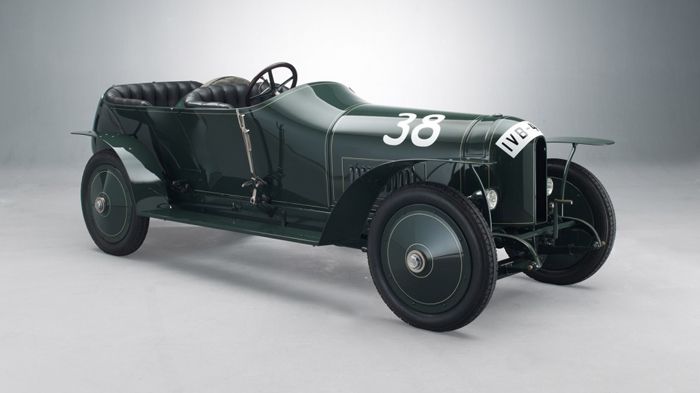 H Mercedes θα «επιδείξει», στο Pebble Beach Concours d Elegance, μια «Prinz Heinrich» Benz του 1910, που θεωρείται ένα από τα πρώτα «πραγματικά» αγωνι
