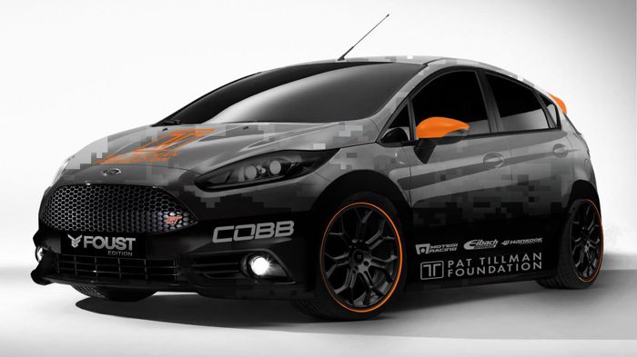 Το «COBB Tuning/Tanner Foust Racing Fiesta ST» έχει καπό από ανθρακόνημα, και «special καμουφλάζ» χρωμάτων, θυμίζοντας τον αμερικανικό στρατό.