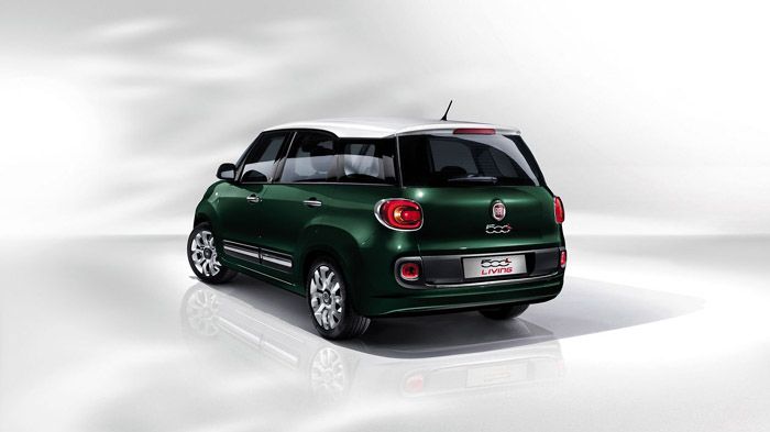 Σε σχέση με το 5θέσιο 500L είναι κατά 20 εκ. μεγαλύτερο, λόγω της ύπαρξης τρίτης σειράς καθισμάτων.