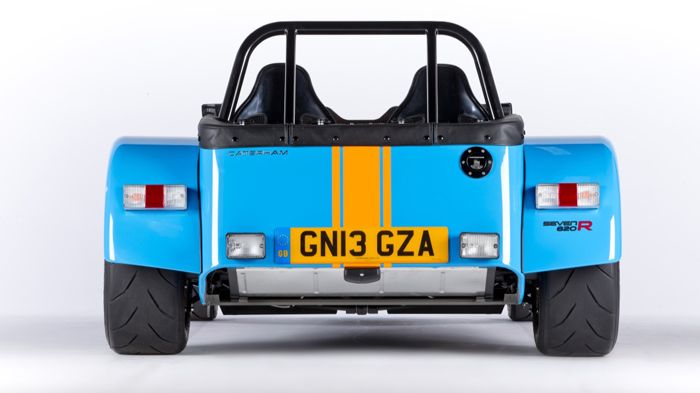 H Caterham αποφάσισε να στείλει στο φεστιβάλ ταχύτητας του Goodwood, έστω και για ένα «πέρασμα» το νέο της supercar, το R620, που θα οδηγεί ο οδηγός τ