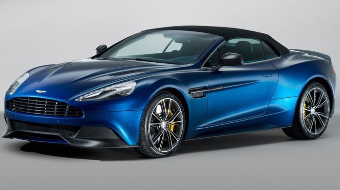 Η εμφάνιση της Aston Martin Vanquish Volante είναι με μια λέξη, σαγηνευτική.