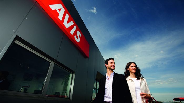 Η Avis βρίσκεται πάντα δίπλα στους πελάτες της, καλύπτοντας άμεσα και ποιοτικά τις ανάγκες τους, με σεβασμό και απόλυτη προσήλωση στη δέσμευσή της για