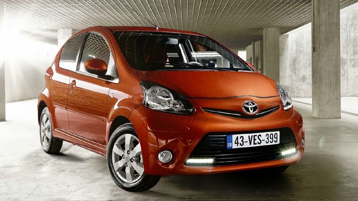 Οι Toyota-Peugeot-Citroen θα κυκλοφορήσουν από κοινού και τις νέες γενιές των τριών μίνι Aygo (εδώ εικονίζεται το υπάρχον μοντέλο), 107 και C1 αντίστο