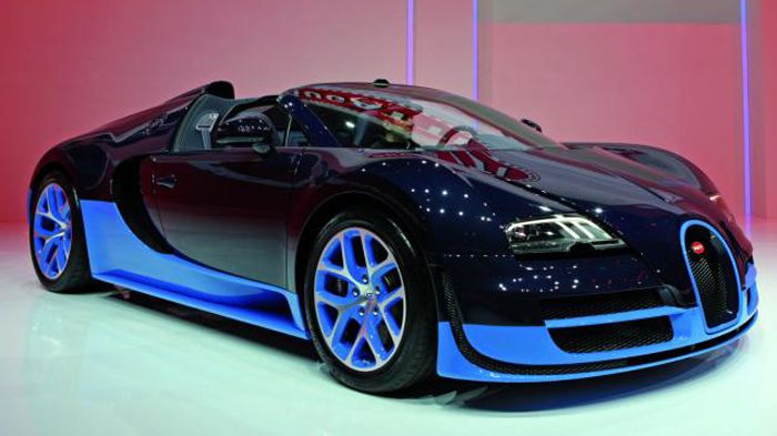 Η  Bugatti Veyron Grand Sport Vitesse είναι ένα supercar, περιορισμένης έκδοσης, με αποσπώμενη οροφή και θα «πρωταγωνιστήσει στην 4η ταινία Transforme