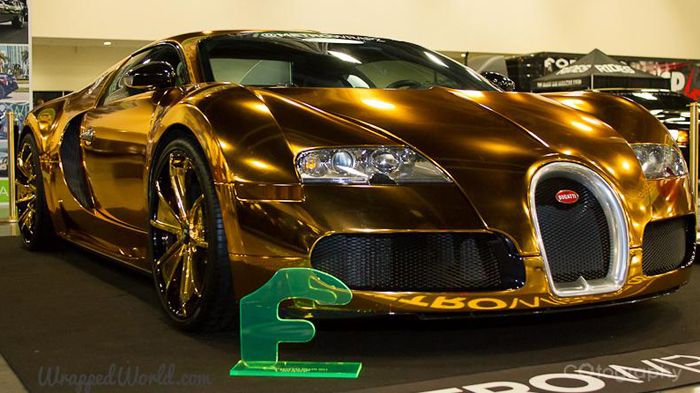 Ο Flo Rida για να διαφημίσει τη μουσική του παραγωγή αγόρασε αυτό το… ιδιαίτερο υπεραυτοκίνητο, με 24άρες ζάντες από 24 καρατίων επιχρυσωμένο κρ