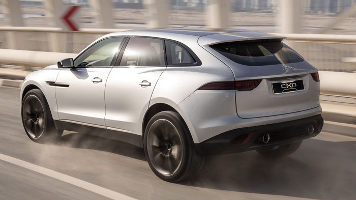 Το πρωτότυπο CX-17 τροφοδοτείται από έναν turbo 2,0 λτ. 4κύλινδρο κινητήρα, που αποδίδει 240 ίππους.