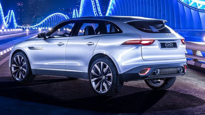 Tα νέα μοντέλα της Jaguar, που θα λανσαριστούν από το 2015 θα φέρουν τους καινούργιους 4κύλινδρους κινητήρες της εταιρείας (εδώ εικονίζεται το νέο con