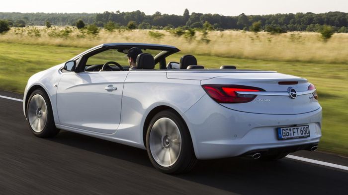 Η αναβαθμισμένη έκδοση turbo του Cascada, όπως βλέπουμε και στην εικόνα, θα «φιλοξενήσει» δύο εξατμίσεις, ενώ η κατανάλωση της θα είναι 6,7 λτ./100 χλ