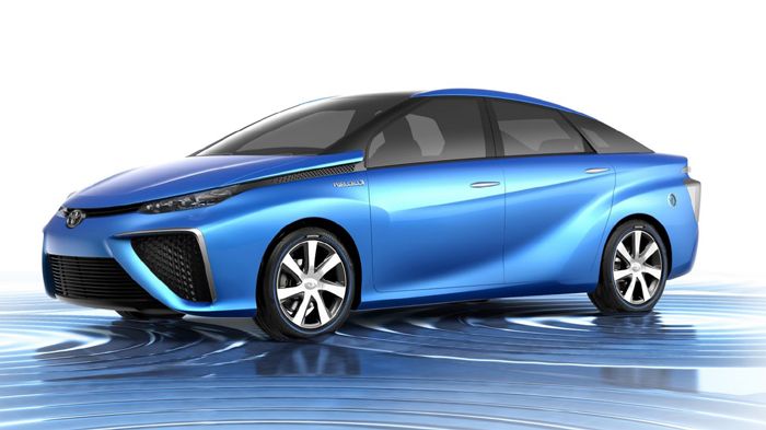 H Toyota στοχεύει να λανσάρει το νέο όχημα υδρογόνου το 2015, που θα είναι βασισμένο στο εικονιζόμενο πρωτότυπο FCV και θα χρησιμοποιήσει την πλατφόρμ