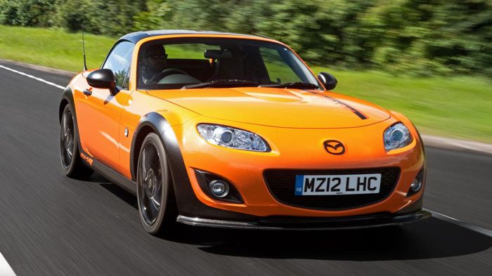 Το πρωτότυπο Mazda MX-5 GT φέρει το 2λιτρο κινητήρα του απλού MX-5, που με διάφορες παρεμβάσεις στο σύστημα εξάτμισης και «αναβαθμίσεις» του μοτέρ απο