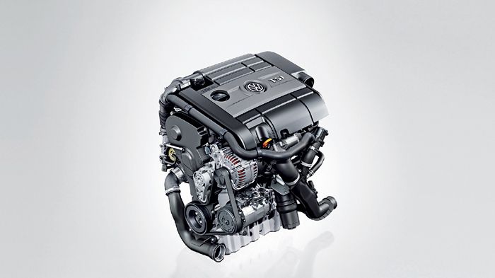 Ο 2λιτρος turbo κινητήρας του νέου GTI αποδίδει 220, ή 230 ίππους, ανάλογα την έκδοση, με κατανάλωση -18% σε σχέση με το παλιό μοντέλο. 