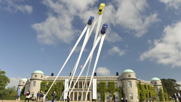Supercars, «γρήγορα» κατασκευασμένα οχήματα, αλλά και κλασικά αυτοκίνητα θα παρελάσουν στις πίστες του Festival of Speed Goodwood, ενώ πολλά events πε