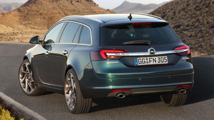 Η Opel ετοιμάζει το Insignia Country Tourer (εδώ εικονιζόμενο το Sports Tourer), το οποίο θα παρουσιαστεί στη Φρανκφούρτη και θα λανσαριστεί για να αν