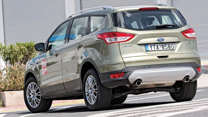 Εμφανώς μεγαλύτερο σε μήκος είναι το νέο Kuga, το οποίο πλέον φτάνει στα 4.524 χλστ.