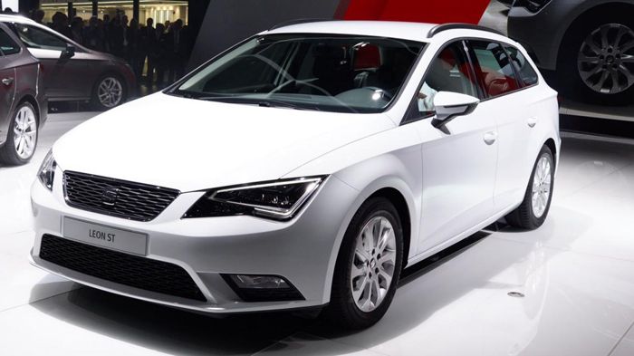 Tο Leon Ecomotive εφοδιάζεται με τον 1,6 λτ. TDI diesel των 110 ίππων και 250 Nm ροπής, ενώ έχει Start&Stop, σύστημα ανάκτησης ενέργειας κατά την πέδη