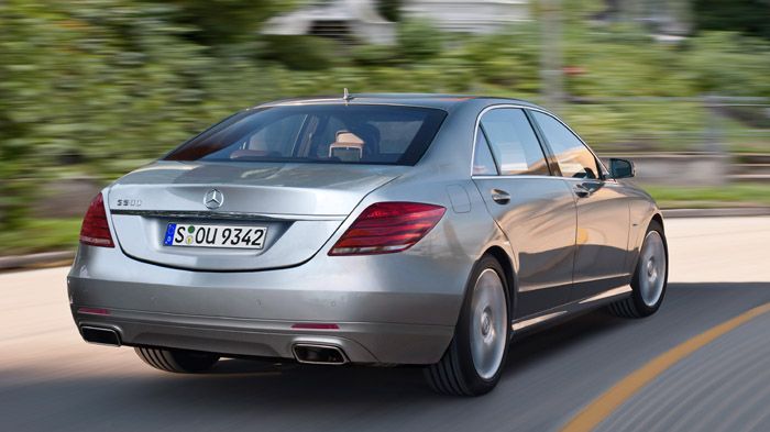 Και οι τρεις τύποι S-Class sedan, θα έχουν κοινά σχεδιαστικά χαρακτηριστικά, με τις διαφορές να εντοπίζονται στις πίσω πόρτες και στα παράθυρα (εικόνα
