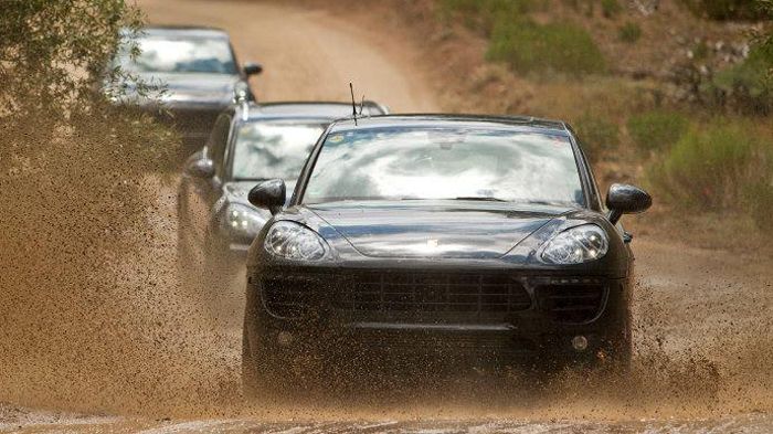 Το μπροστινό τμήμα της Porsche Macan, όπως μπορούμε να διακρίνουμε και από την εικόνα θα φέρει μια μεγάλη μάσκα με πολλούς αεραγωγούς, δημιουργώντας έ