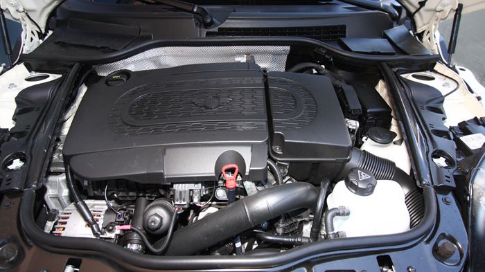 Πλούσιος σε ροπή και με ελάχιστους κραδασμούς ο 1,6 diesel κινητήρας, επιπλέον είναι και πολύ οικονομικός.