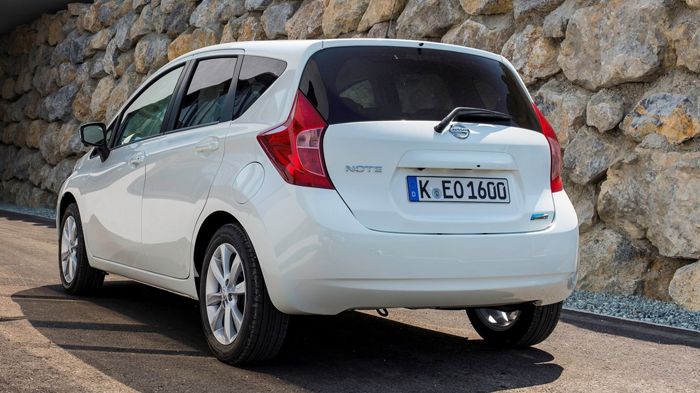 Το νέο Nissan NOTE θα εφοδιάζεται μ έναν 1,2 λτ. βενζίνης 80 ίππων κι έναν 1,5 λτ. turbodiesel dCi, ισχύος 90 ίππων. 