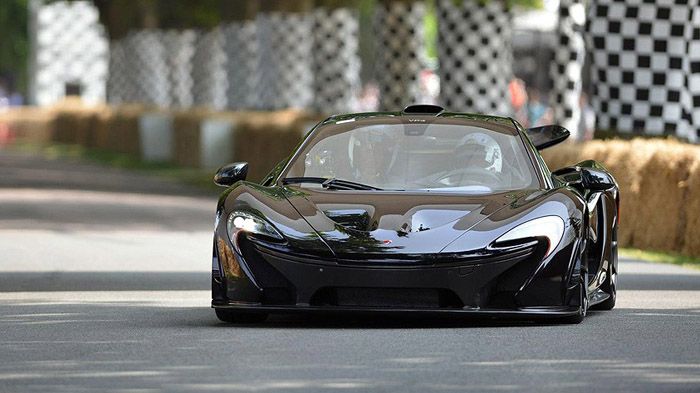 Ο Τζένσον Μπάτον αν-έδειξε τις αρετές της McLaren P1!