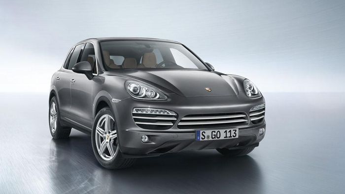 Η Porsche Cayenne Platinum Edition θα εξοπλίζεται με προβολείς bi-xenon, φιμέ τζάμια και special 19άρες ζάντες αλουμινίου, σχεδιασμένες ειδικά γι αυτή