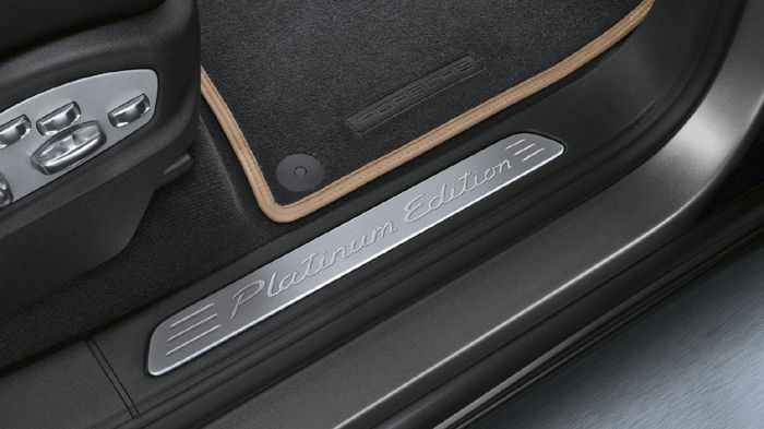 Η Cayenne Diesel Platinum Edition θα φέρει τον 3λιτρο diesel, ο οποίος παράγει 245 ίππους και 550 Nm ροπής.