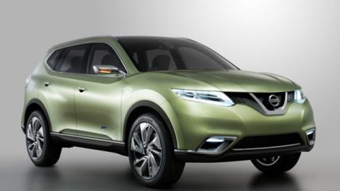 Η νέα γενιά του Qashqai θα είναι περισσότερο αεροδυναμική, με μια μεγάλη κι επιβλητική μάσκα μπροστά, που θα περικλείει τα ευμεγέθη φώτα.
