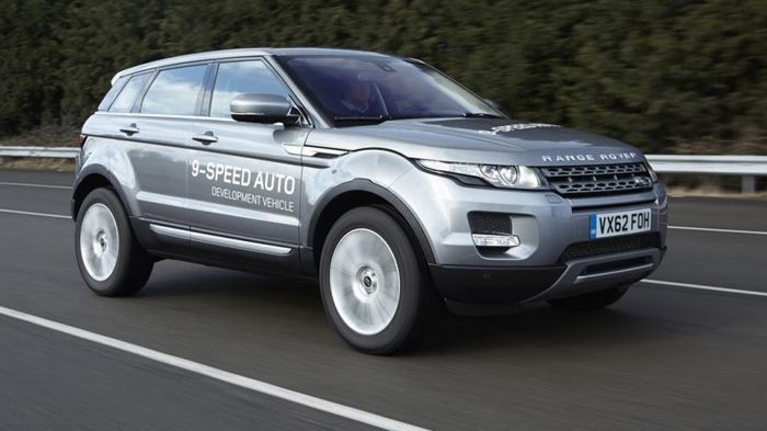 Το ανανεωμένο Range Rover Evoque θα φέρει ένα νέο 9τάχυτο αυτόματο κιβώτιο, το οποίο υπόσχεται 11,4% χαμηλότερη κατανάλωση και 9,5% μικρότερες εκπομπέ