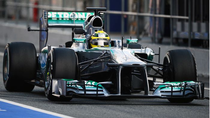 O Nico Rosberg ολοκλήρωσε 54 γύρους με τα μεσαία γόμας ελαστικά.