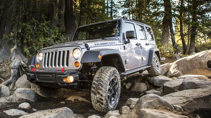 Η νέα γενιά του Wrangler πιθανότατα θα είναι λιγότερο ικανή σε off-road διαδρομές από την εικονιζόμενη Rubicon 10η Επετειακή Έκδοση, αλλά έτσι θα μειω