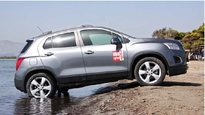 Η τετρακίνηση σε συνδυασμό με τη ροπή του κινητήρα επιτρέπει στο Trax να κινηθεί παντού άνετα και απροβλημάτιστα.