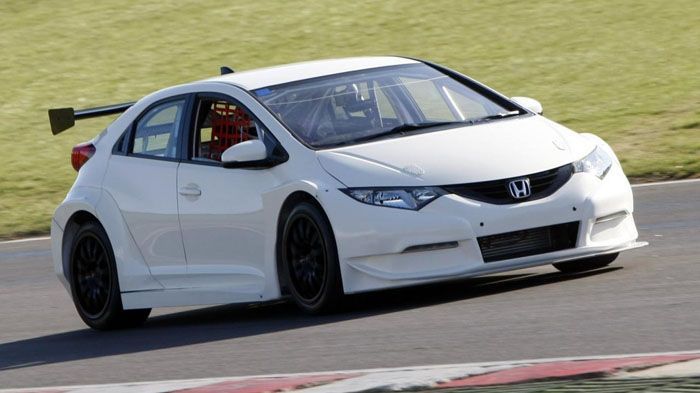 Η Honda, δια στόματος του CEO Takanobu Ito, επιβεβαίωσε ότι μέσα στο 2015 θα λανσαριστεί το νέο Civic R-Type και θα προορίζεται ειδικά για την ευρωπαϊ