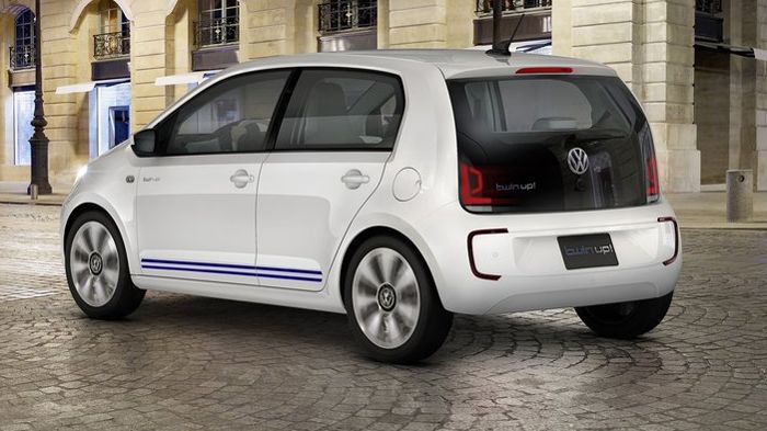 Σύμφωνα με τη VW, το twin-up! χρειάζεται 15,7 δλ. για να ολοκληρώσει τη διαδικασία των 0-100 χλμ./ώρα με την τελική του ταχύτητα να φτάνει τα 140 χλμ.
