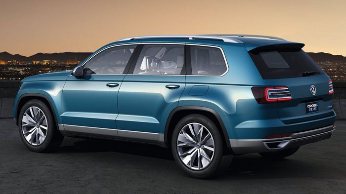 Το νέο μεγάλο SUV της Skoda θα βασίζεται σχεδιαστικά στο εικονιζόμενο VW CrossBlue concept, ενώ θα διαθέτει και αυτό 5θέσια ή 7θέσια διάταξη καθισμάτω