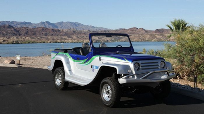 Στο WaterCar Panther έχει χρησιμοποιηθεί ένας κινητήρας V6 3,7 λτ, με απόδοση 250 ίππους, ενώ η μετάδοση μεταφέρεται στους πίσω τροχούς, με τελική τα 