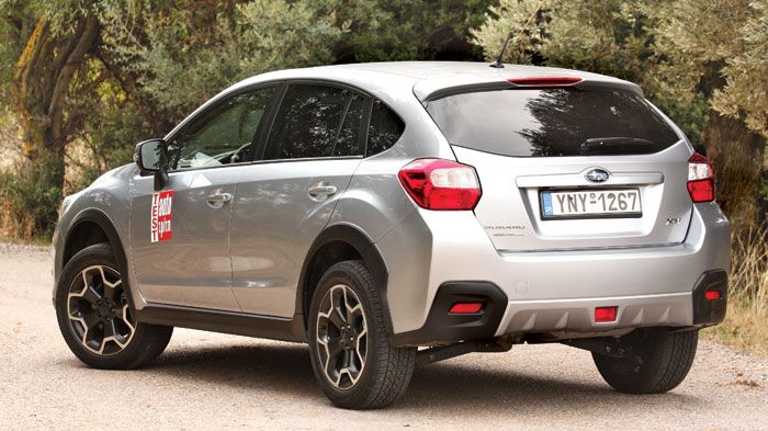 Το αμάξωμα του XV δανείζεται από το Subaru Impreza και περιβάλλεται από off road αισθητικές επεμβάσεις.