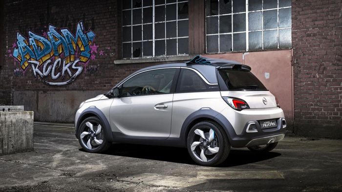 To Adam Rocks concept διακρίνεται από το 3-θυρο αμάξωμα, μήκος 3.70 μ, μυώδεις αναλογίες και τολμηρή σχεδίαση.
