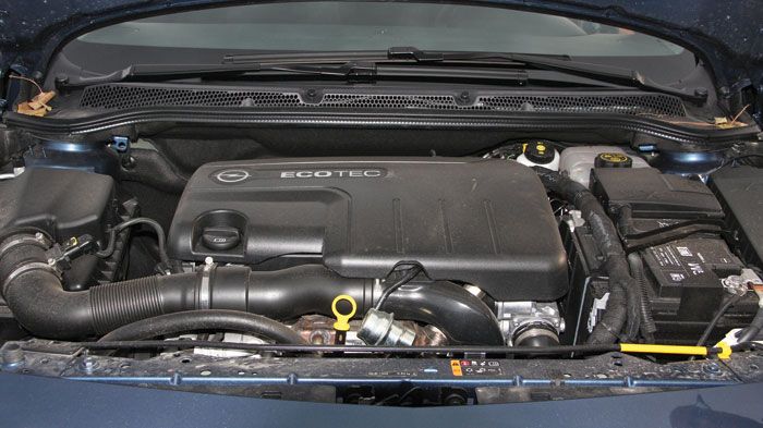 Ο κινητήρας των 1,7 λίτρων του Opel Astra αποδίδει 130 ίππους και 300 Nm ροπής. 