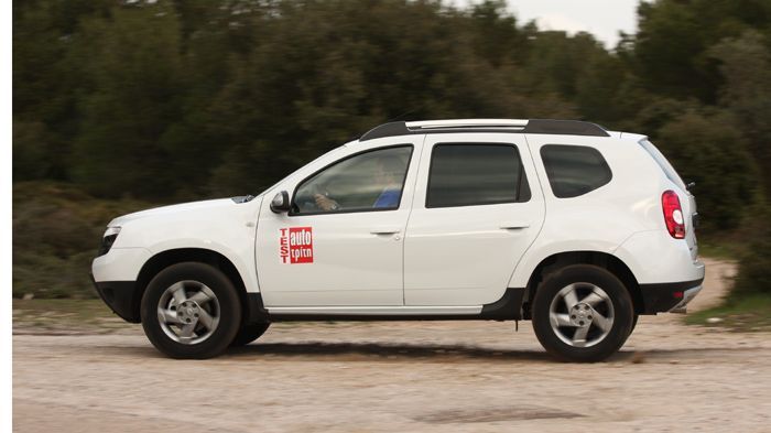 Όντας αρκούντως σφιχτό για να μην «πλέει», το Duster είναι σε θέση να φιλτράρει με χαρακτηριστική αποτελεσματικότητα τις ανωμαλίες του οδοστρώματος.