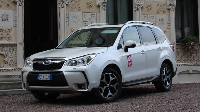 Η τέταρτη γενιά του Forester έρχεται με πιο δυναμική εμφάνιση, ένα βελτιωμένο σε σχεδίαση αλλά και απτή ποιότητα εσωτερικό, καθώς και νέους κινητήρες 