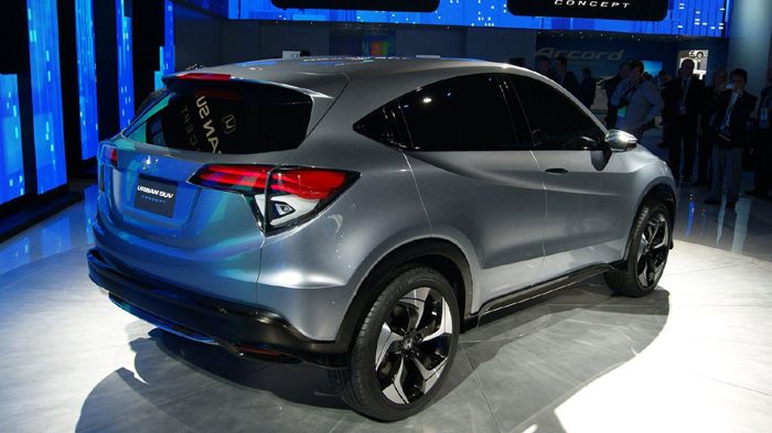Το Urban SUV Concept λανσάρει αισθητικά στοιχεία ενός νέου, μικρού SUV, με καθαρό, προηγμένο στυλ, δυναμικές γραμμές και στιβαρό στήσιμο.